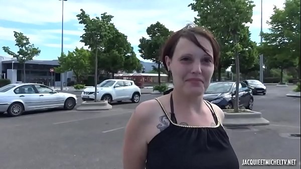 Noémie, 27ans, est venue chercher quelque chose…