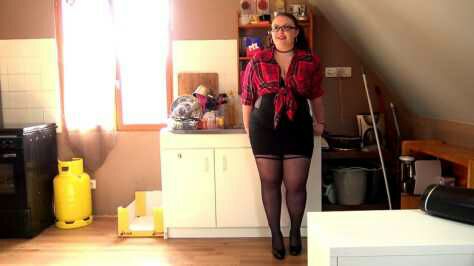 Jacquieetmicheltv – Tiphaine et Alexandra, jeux hors du commun !