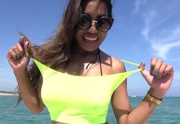 Poopea s’éclate à fond au Cap d’Agde !