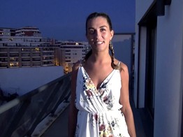 jacquieetmicheltv – Quelques soucis de logistique pour Mégane, 20ans !