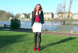 jacquieetmicheltv – Anaïs, 21, a naughty girl as we like them …