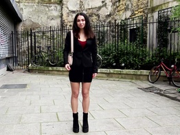jacquieetmicheltv – Ashley, 21, student in Italian in Poitiers!
