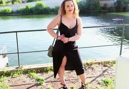 jacquieetmicheltv – Camille, 22, history student!