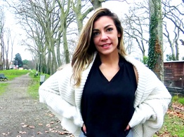 jacquieetmicheltv – Kinahaya, 25, from Toulouse!