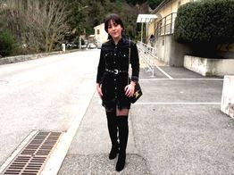 jacquieetmicheltv – Manéa, 20 years old, dental assistant in Ventabren (13)!