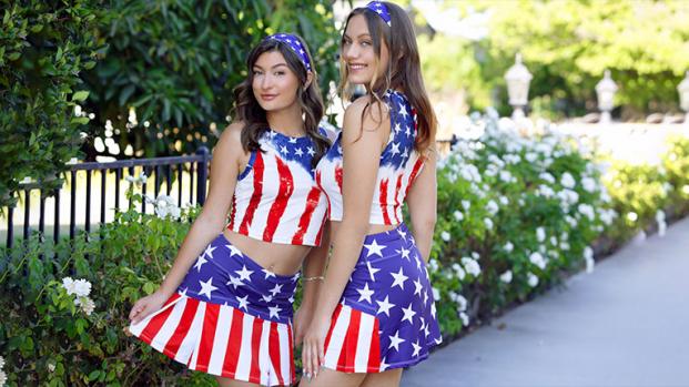 StepSiblings – JC Wilds & Mae Milano - Hot Parade