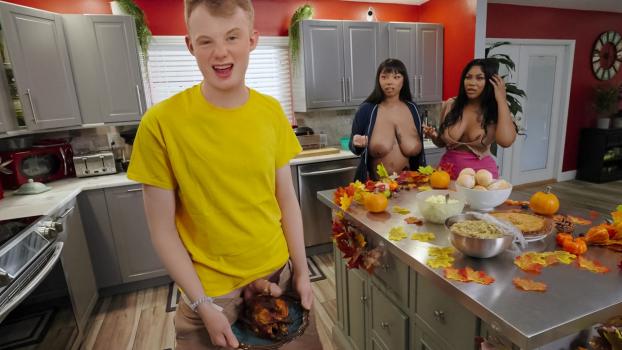 LilHumpers – Advoree & Jordyn Falls - Stuffing The Turkey