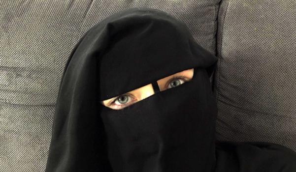 SexWithMuslims – Belinda - Instead of a dildo she got a live cock – E230 SexWithMuslims – Belinda - Instead of a dildo she got a live cock – E230