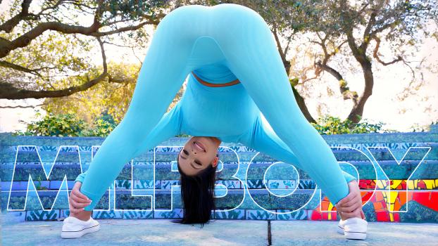 MilfBody – Alexa Payne ​- Stretching Her Deep