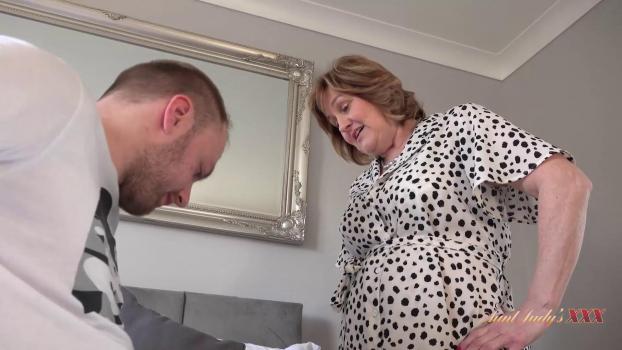 AuntJudy’sXXX – Mrs Kugar Catches Her Tenant Rifling Through Her Panty Drawer