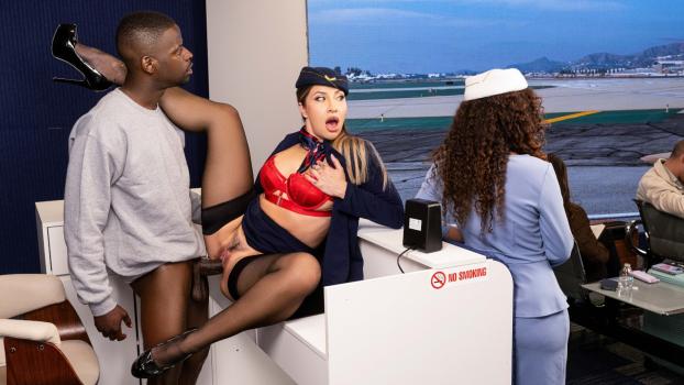 BrazzersExxtra – Melissa Stratton & Aleksa Mink – Airport Lounge Lizards Get Lucky: Part 1