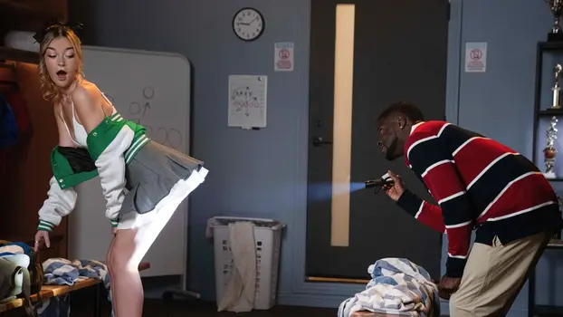 BrazzersExxtra – Della Cate – Streaming The Sneaky School Break In